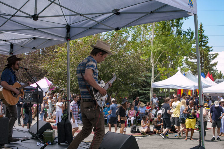 Park Silly Sunday Market Mountain Town Music